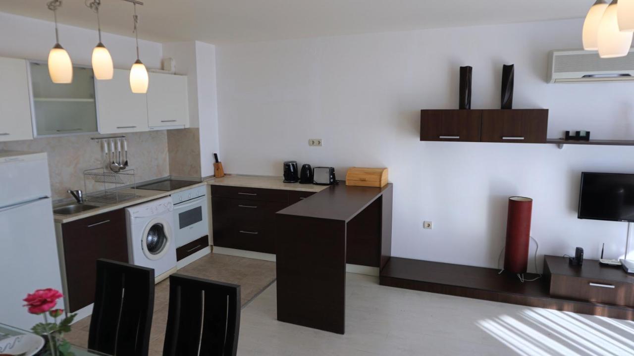 Апартаменти Свети Георги - Saint George Apartments Каварна Екстер'єр фото