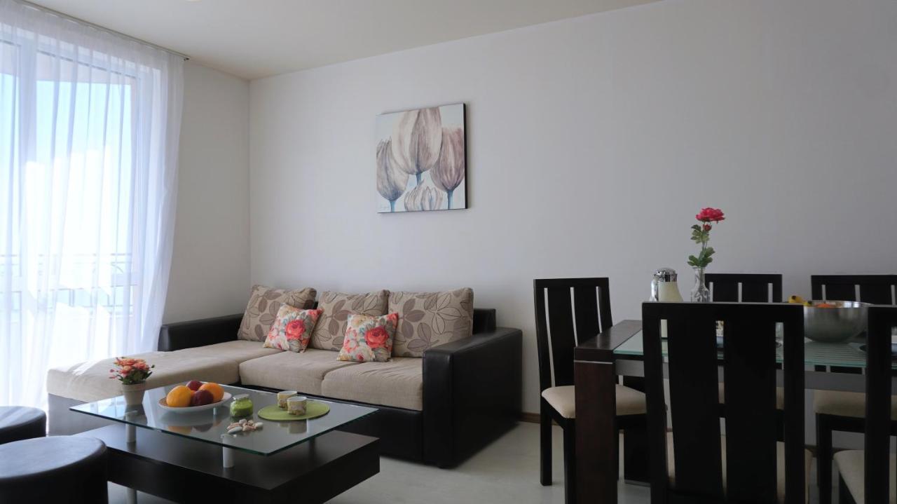 Апартаменти Свети Георги - Saint George Apartments Каварна Екстер'єр фото