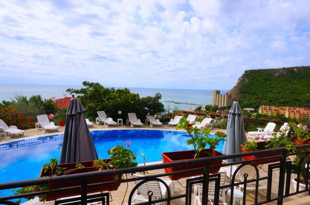 Апартаменти Свети Георги - Saint George Apartments Каварна Екстер'єр фото