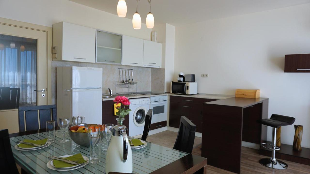 Апартаменти Свети Георги - Saint George Apartments Каварна Екстер'єр фото