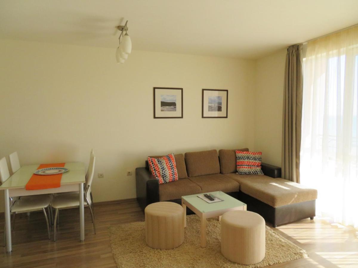 Апартаменти Свети Георги - Saint George Apartments Каварна Екстер'єр фото