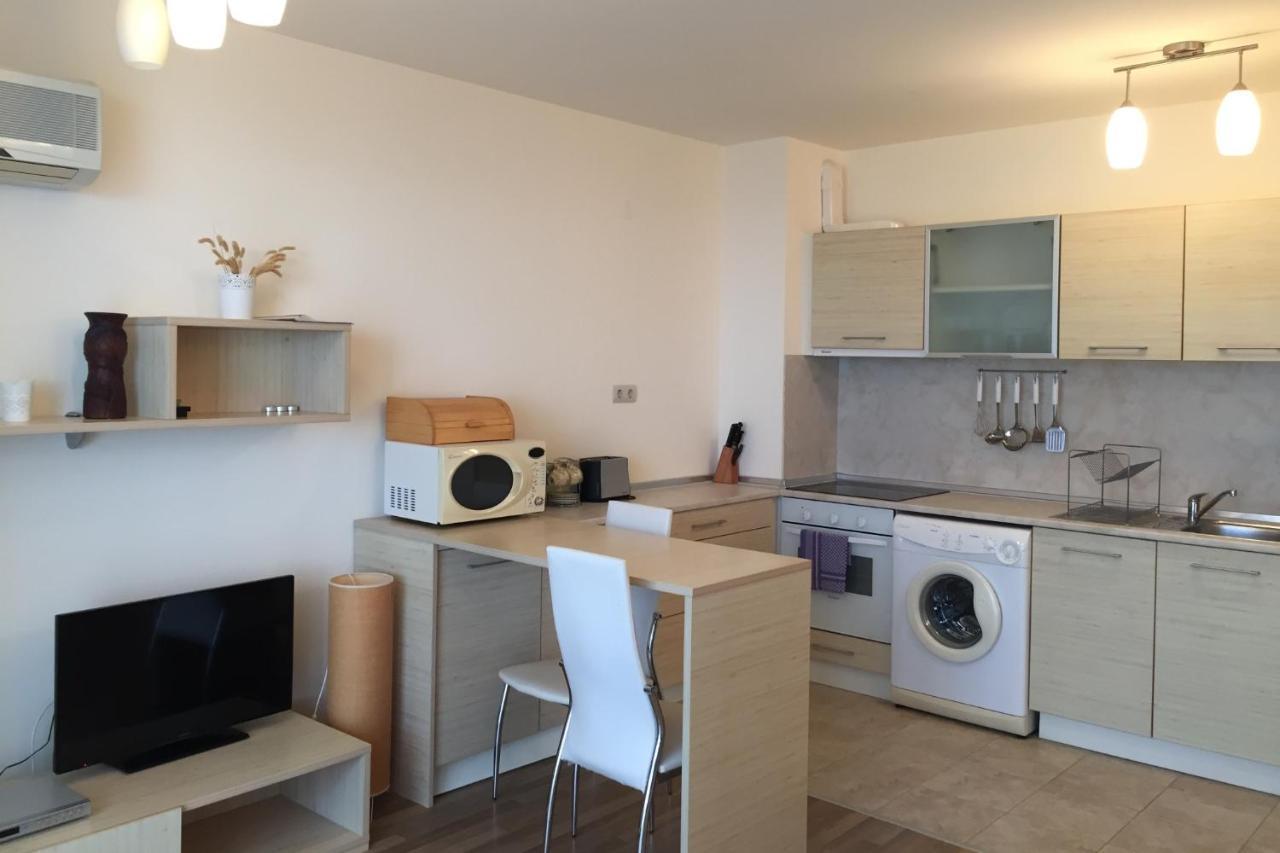 Апартаменти Свети Георги - Saint George Apartments Каварна Екстер'єр фото