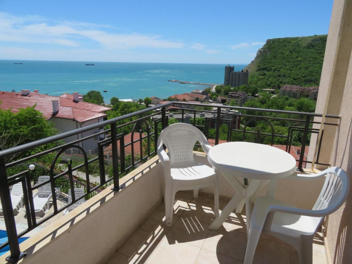 Апартаменти Свети Георги - Saint George Apartments Каварна Екстер'єр фото