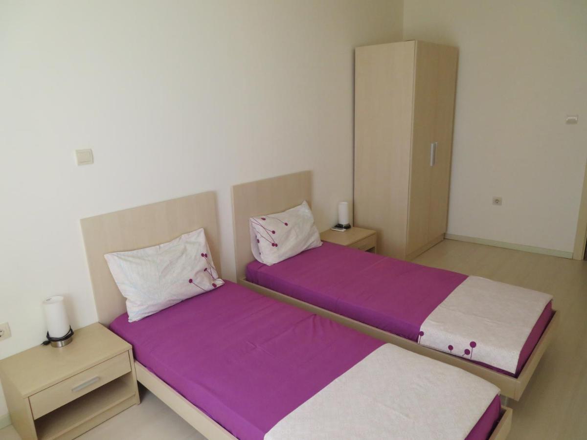 Апартаменти Свети Георги - Saint George Apartments Каварна Екстер'єр фото