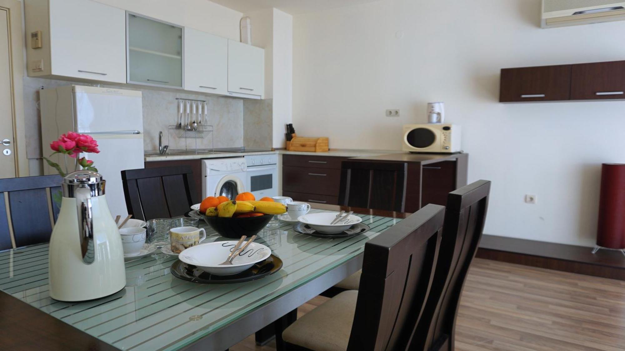 Апартаменти Свети Георги - Saint George Apartments Каварна Номер фото