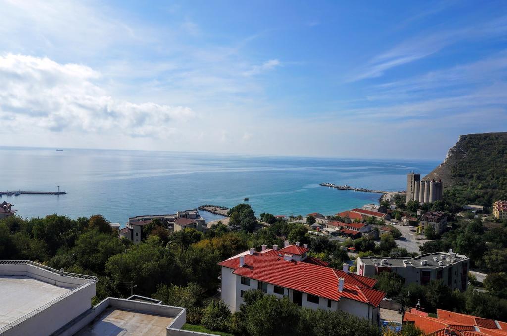 Апартаменти Свети Георги - Saint George Apartments Каварна Екстер'єр фото