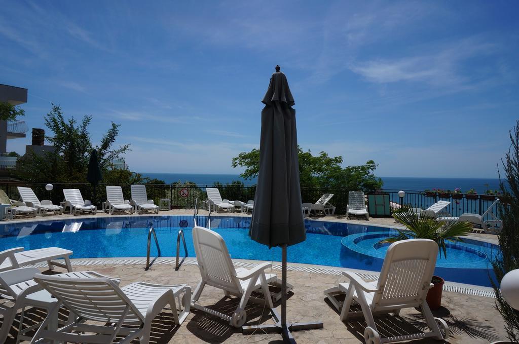 Апартаменти Свети Георги - Saint George Apartments Каварна Екстер'єр фото